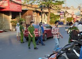 Quận 12: Nhóm thanh niên chặn ô tô, tấn công dữ dội tài xế