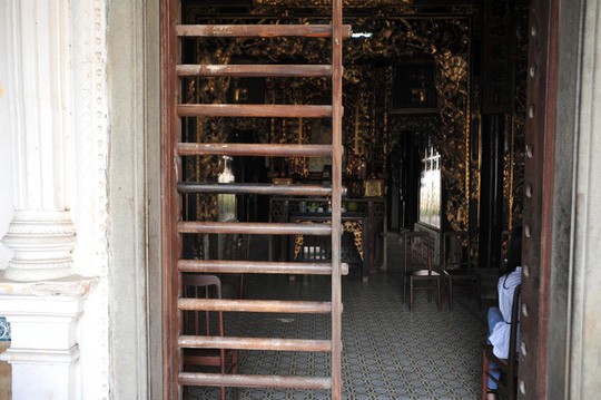 Căn phòng cho khách thuê trong nhà cổ phim Người tình - Ảnh 4. Căn phòng cho khách thuê trong nhà cổ phim Người tình - Ảnh 4.