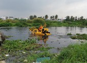 TP.HCM thí nghiệm vớt rác bằng phương tiện hiện đại