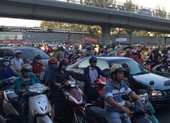 Các nhà sản xuất xe máy nói gì về đề xuất bật đèn xe cả ngày