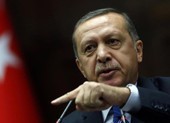 Ông Erdogan cảnh báo Tổng thống Pháp ‘đừng đùa’ với Thổ Nhĩ Kỳ
