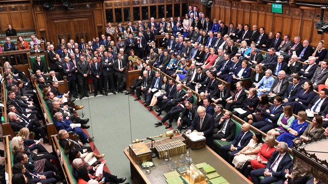 Hạ viện thông qua thỏa thuận Brexit, Anh sẽ rời EU đúng hạn