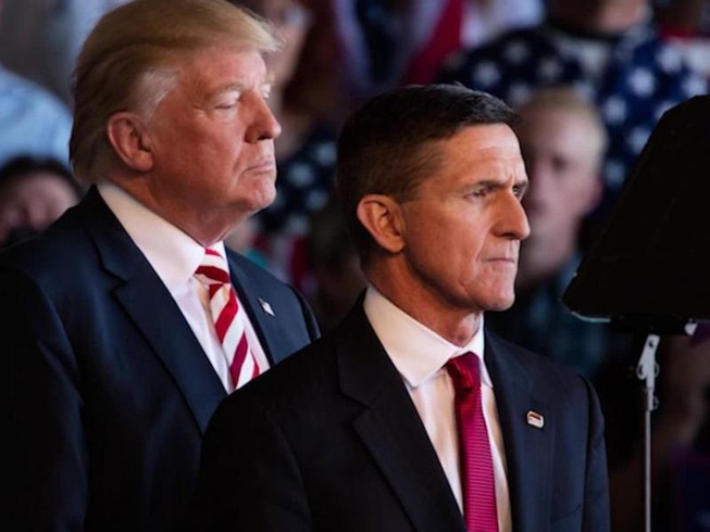 Ông Trump ân xá cho cựu cố vấn an ninh quốc gia Flynn