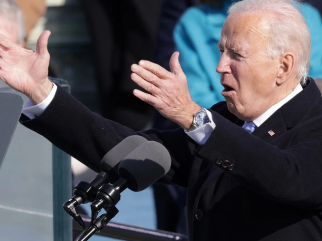 Việc ông Biden mang đồng hồ Rolex đã phá vỡ truyền thống?