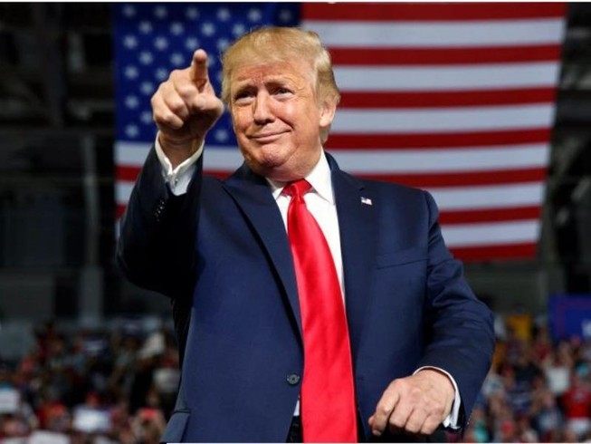 Ông Trump lần đầu phát biểu trước công chúng 'hậu' Nhà Trắng