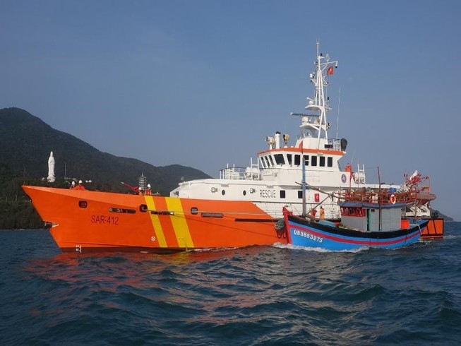 Lực lượng phòng dịch COVID-19 sẽ cùng lên tàu cứu nạn hàng hải