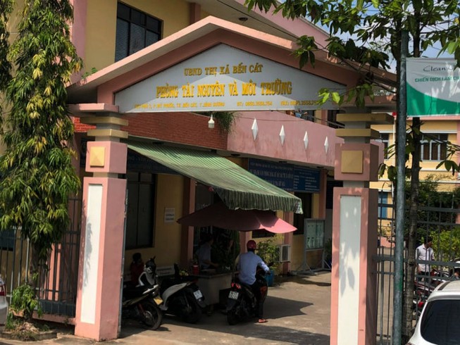 Giám đốc Văn phòng đăng ký đất đai Bến Cát bị bắt
