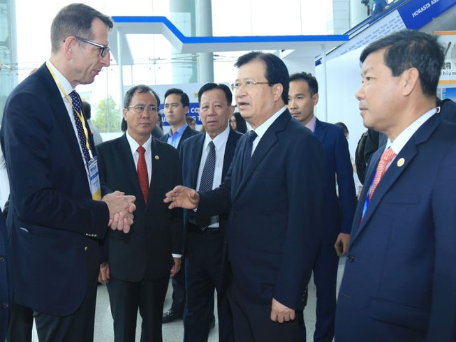 Sớm đưa Việt Nam vào nhóm các nước dẫn đầu ASEAN
