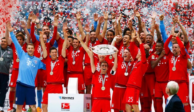 Đêm qua, Bayern vô địch lần thứ năm liên tiếp