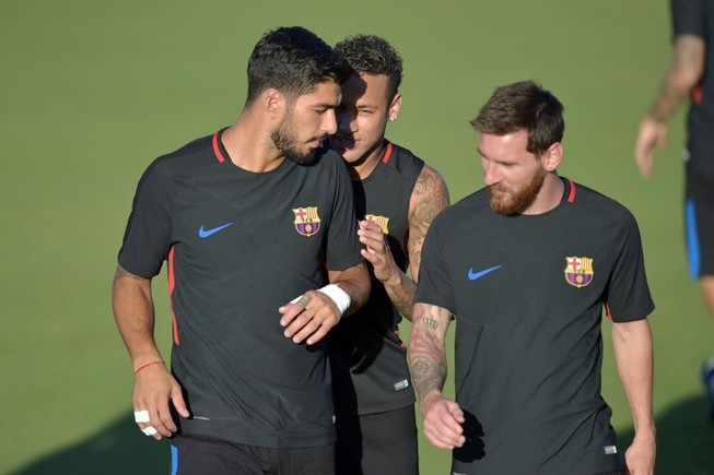 El Clasico 35 năm giá vé tới 900 USD