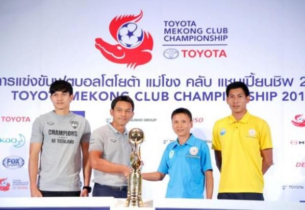 Sanna Khánh Hòa làm khách trước 'tuyển Thái Lan'