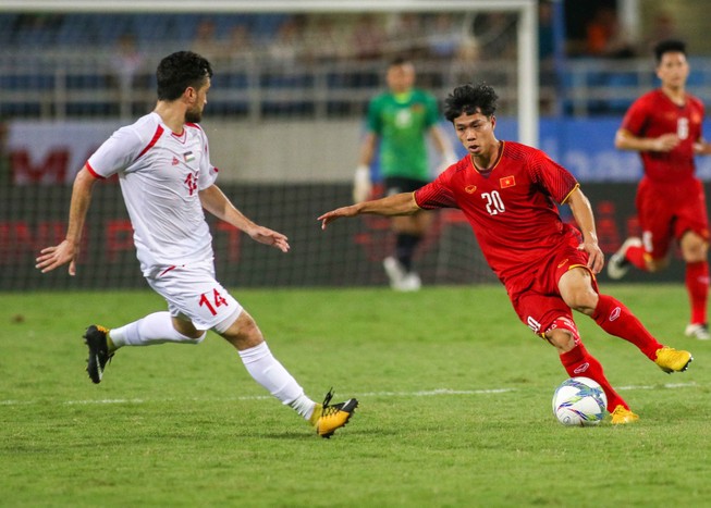 Công Phượng tỏa sáng, Olympic Việt Nam thắng trận