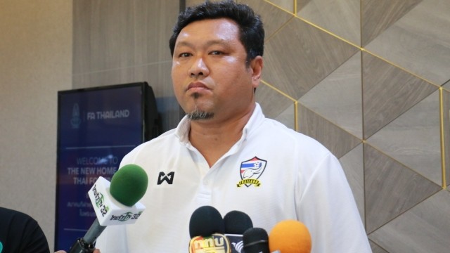 Thành tích tệ hại, Worawut bị LĐBĐ Thái Lan 'trảm'