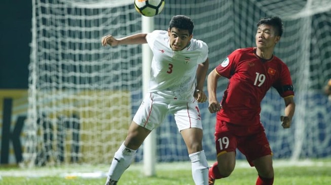 Việt Nam thua ‘sấp mặt’ Iran, cả 2 cùng bị loại