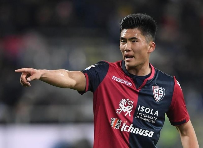Tuyển thủ Triều Tiên làm đồng đội của Ronaldo