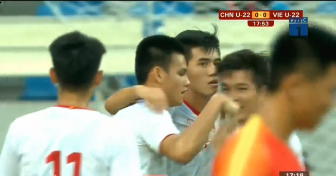 Tiến Linh lập cú đúp, U-22 Việt Nam thắng dễ U-22 Trung Quốc
