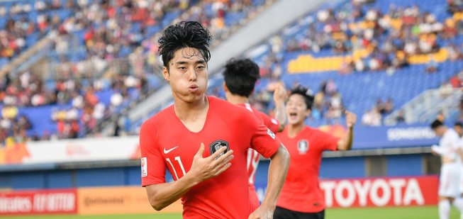 Hàn Quốc là đội đầu tiên đoạt vé vào tứ kết U-23 châu Á