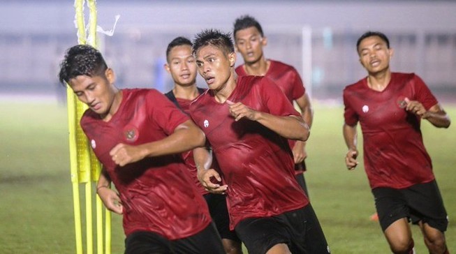 Tuyển Indonesia chia tay Nike về 'tắm ao nhà'