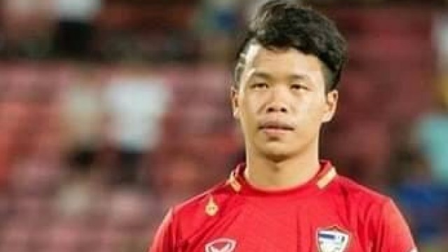 Một cầu thủ Thái Lan qua đời vì ngất sau 6 tháng