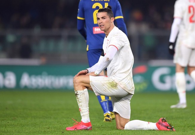 Ronaldo xây bệnh viện chống COVID-19