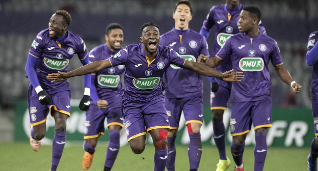 Tòa án Pháp không cho Amiens và Toulouse xuống hạng