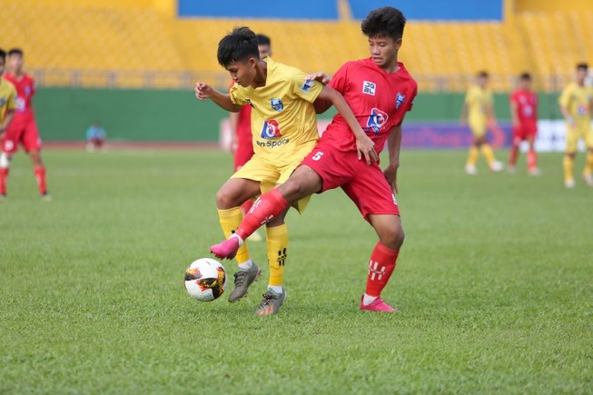Bảng A có hai trận chung kết lượt cuối