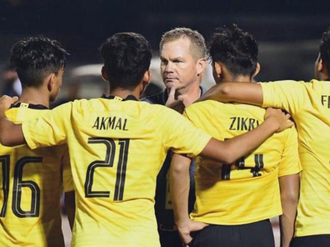 Sốc: Malaysia đưa U-19 đá SEA Games ở Việt Nam