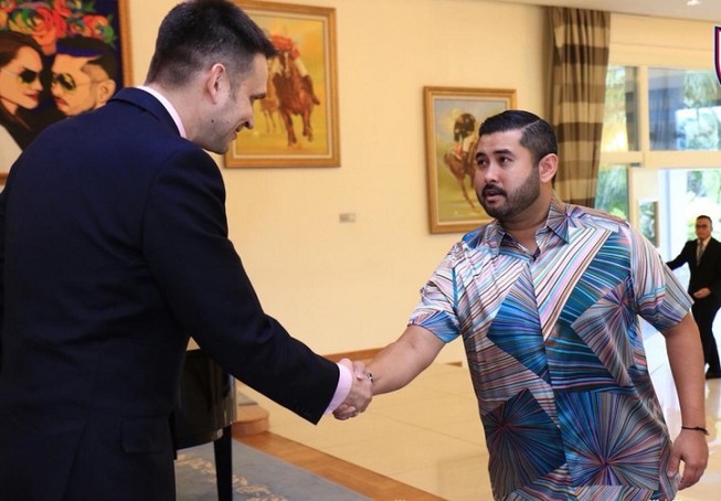 Cựu Chủ tịch LĐBĐ Malaysia mua CLB Valencia?