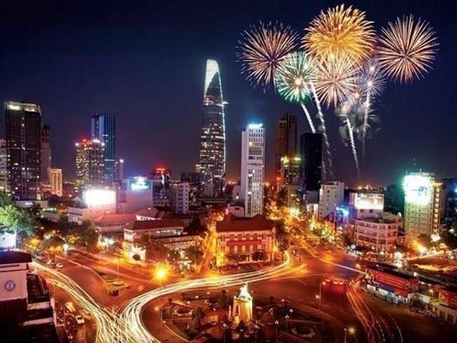 Lưu ý quan trọng khi xem bắn pháo hoa tết Dương lịch