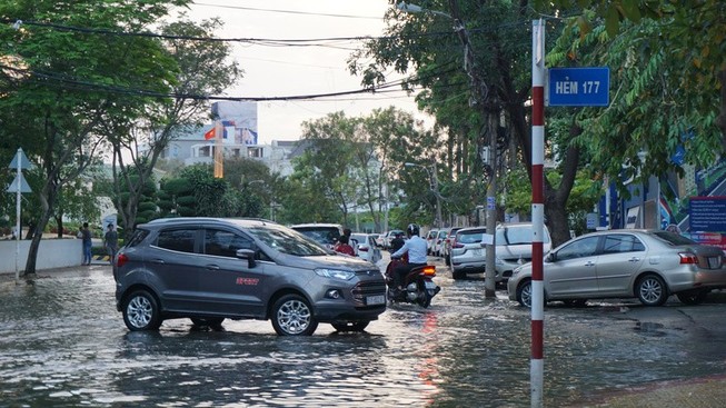 Từ ngày 7-11, chú ý lưu thông trên đường Nguyễn Văn Hưởng