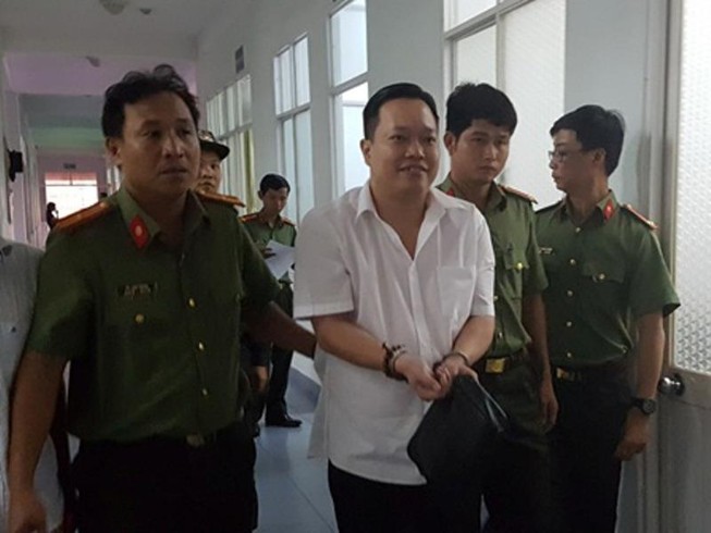 3 cán bộ Agribank bị truy tố khung hình phạt tới 20 năm