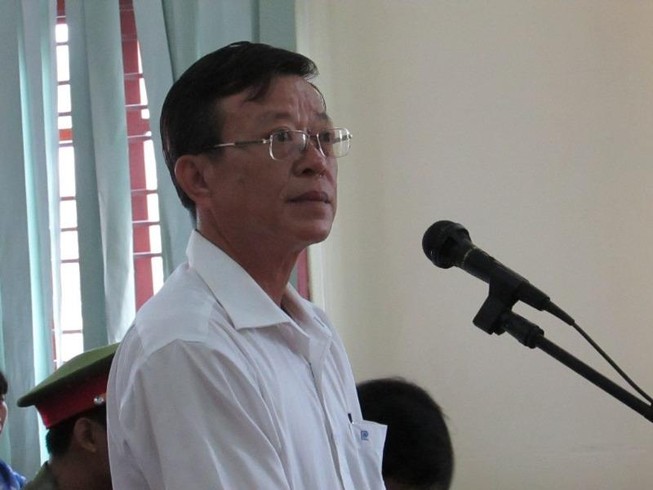 Nguyên giám đốc Agribank Cần Thơ thừa nhận vi phạm quy định