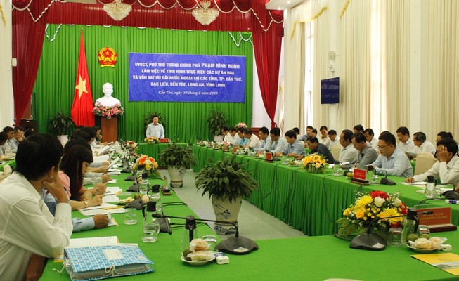 Phó Thủ tướng: Không dùng vốn vay ODA để giải phóng mặt bằng