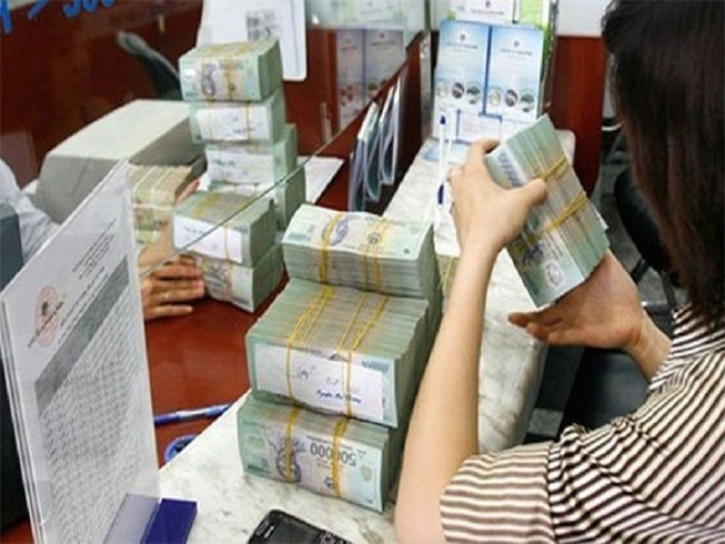 Nhiều ngân hàng tung ra các gói vay ưu đãi 'khủng'