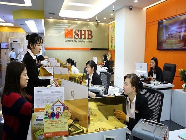 Lãi suất tiền gửi tiết kiệm lập kỷ lục mới: 8,7%/năm