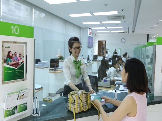 Diễn biến bất ngờ về lãi suất tiền gửi tiết kiệm, cho vay