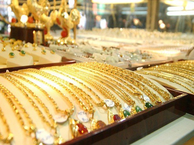 Nhà đầu tư vàng trong nước ‘bỏ túi’ 6,5 triệu đồng/lượng
