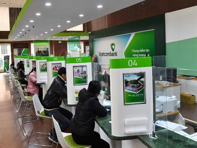 Ông lớn Vietcombank giảm lãi suất cả khoản vay cũ và mới