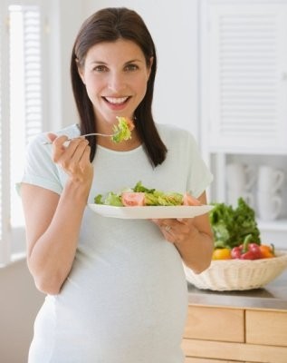 Tác hại của mẹ nghiện rượu đến thai nhi