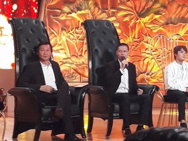 Lại 'nóng' chuyện gameshow và Trung Dân