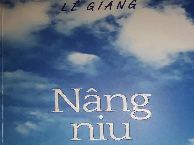 Nhà thơ Lê Giang ra sách ở tuổi 90