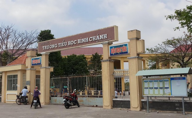 Đề nghị cảnh cáo về mặt đảng phụ huynh vụ cô giáo quỳ