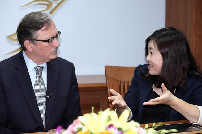 Vì sao không ai muốn TQ giành địa vị thống trị?