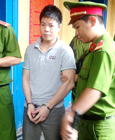 Cuộc đời bất hạnh của hung thủ cuồng sát người tình và cha dượng