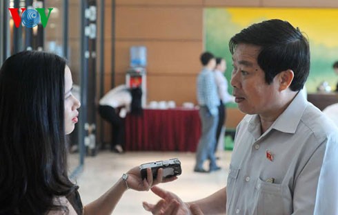 Bộ trưởng Nguyễn Bắc Son: Sẽ thu hồi hết những trang điện tử thí điểm