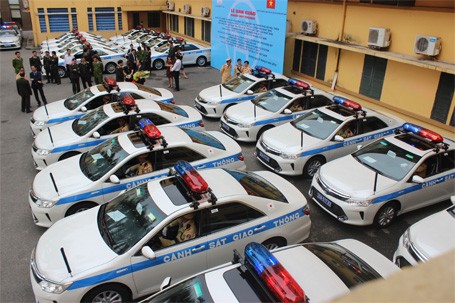 Cận cảnh dàn xe Camry mới của Công an Hà Nội