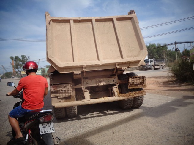 Mức phạt cho ô tô không gắn biển số