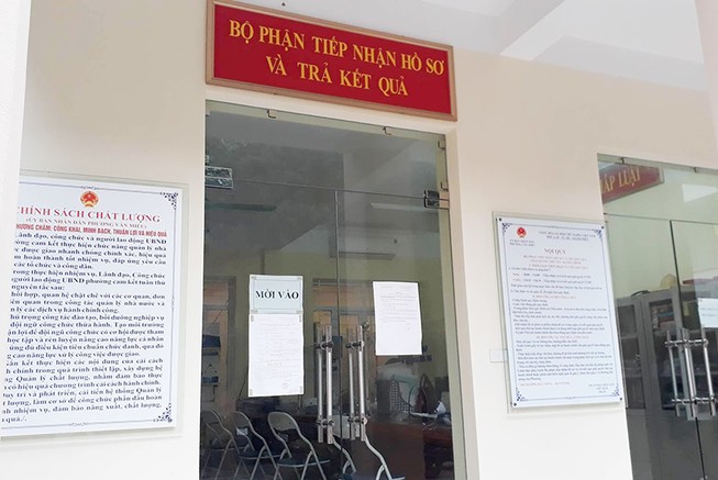 Vụ giấy chứng tử ở phường Văn Miếu: Đuổi việc một người