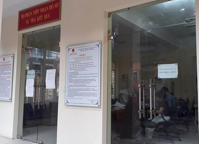 Vụ giấy chứng tử: Tạm đình chỉ bà phó chủ tịch phường