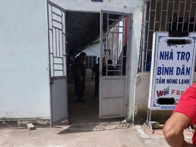 Đôi nam nữ chết trong phòng trọ